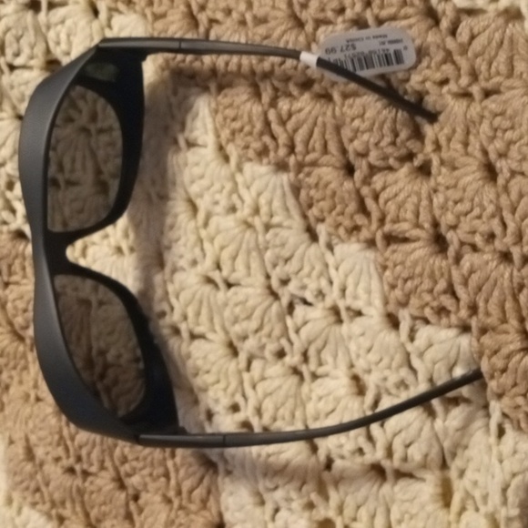 Polarized Over glasses Sunglasses - Picture 2 of 5